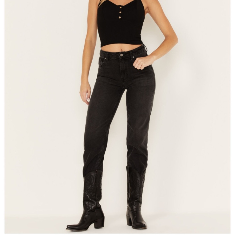 WE THE FREE - black high rise straight leg jeans